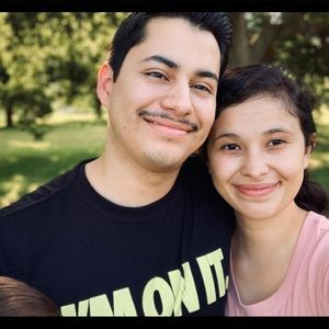 Meet your Posher, Rebeca